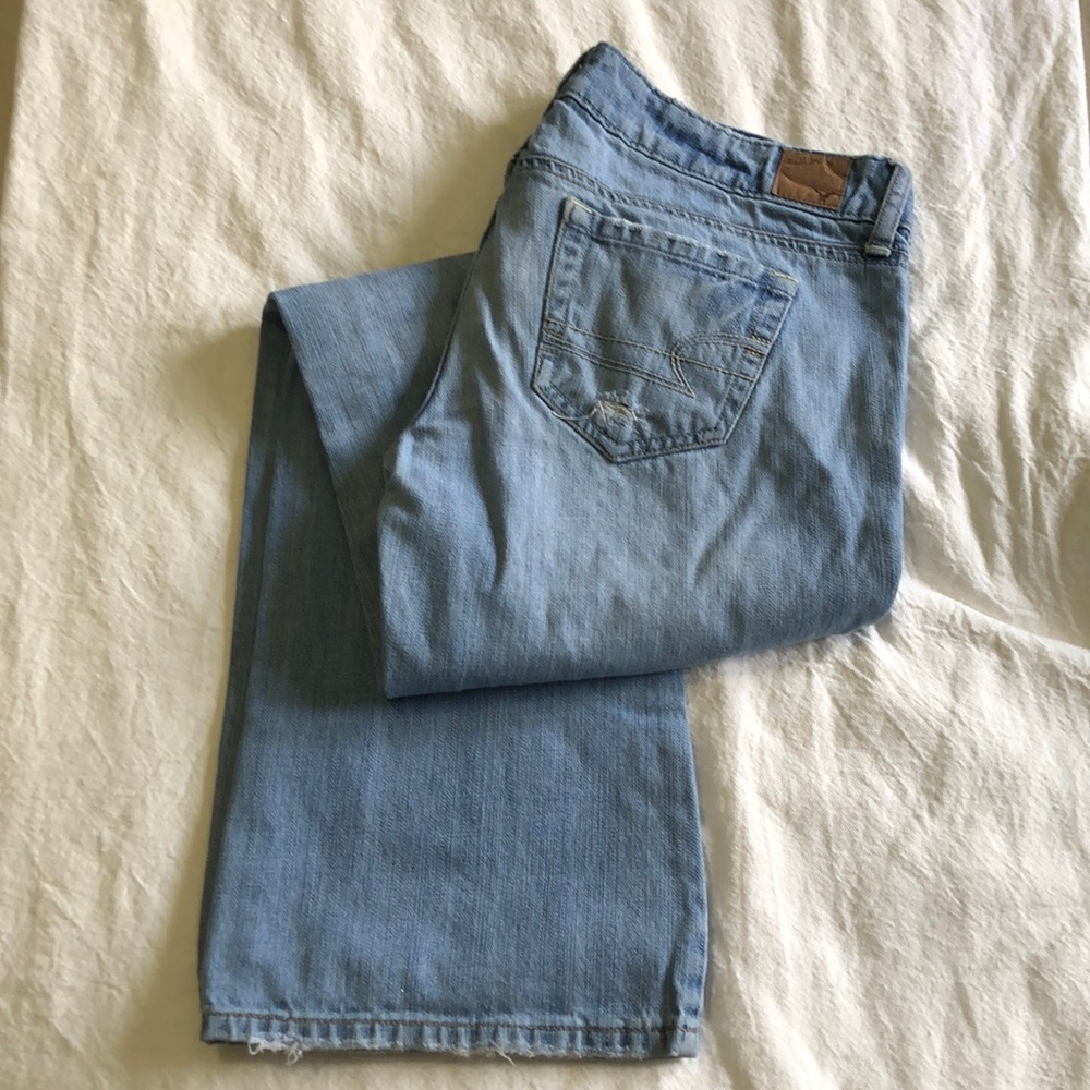 American Eagle Distressed Boyfriend Jeans